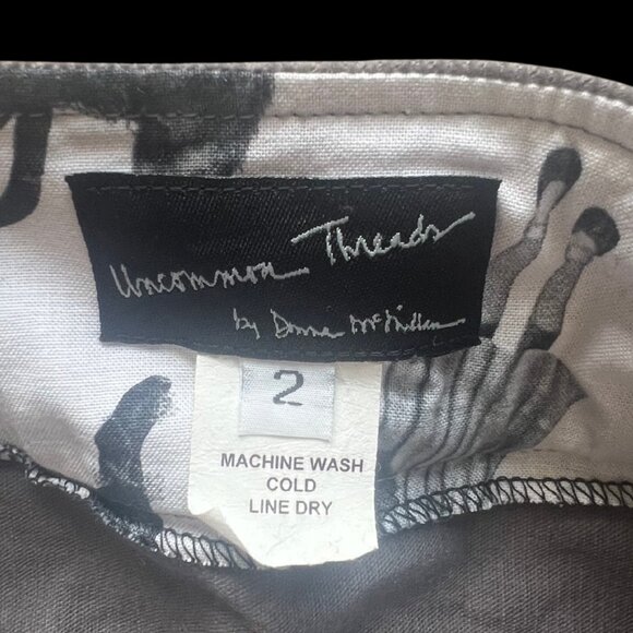 Great Condition Uncommon Threads Gray Corduroy Skirt with Bat and Moon Design - Picture 2 of 5